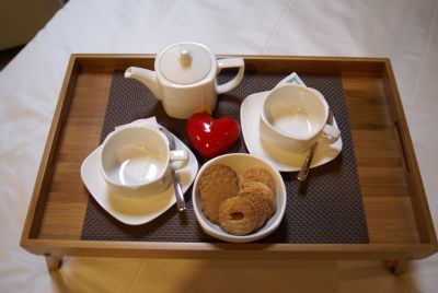 Petit-déjeuner dans la chambre